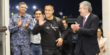 Llegan a México los connacionales secuestrados por hutíes