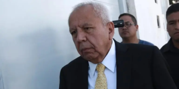 Juez suspende proceso contra titular del INM por incendio que dejó 40 muertos