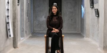 Una mirada profunda a la nostalgia y el hogar en primera exposición de Paulina Ávila