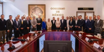 Sheinbaum se reúne con el CCE para revisar avances del Plan México