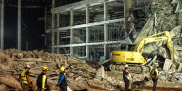 SRE da teléfonos de emergencia para mexicanos tras terremoto en Myanmar