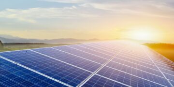 Cox alcanza un EBITDA de 183 millones y un beneficio neto de 59 millones en 2024