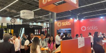 PRESENTAN LA MÁS AVANZADA TECNOLOGIA SOLAR EN RE+