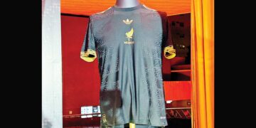 Playera del Tri, inspirada en el cine mexicano