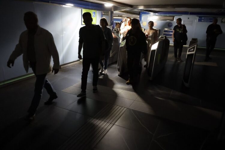 Apagón en España, Portugal y Francia; ¿un ciberataque o una sobrecarga en el sistema?