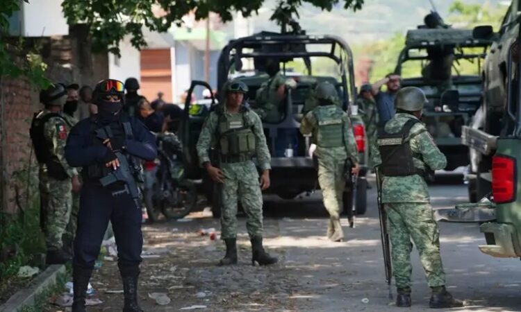 Mueren 6 delincuentes durante enfrentamientos con Ejército en Michoacán