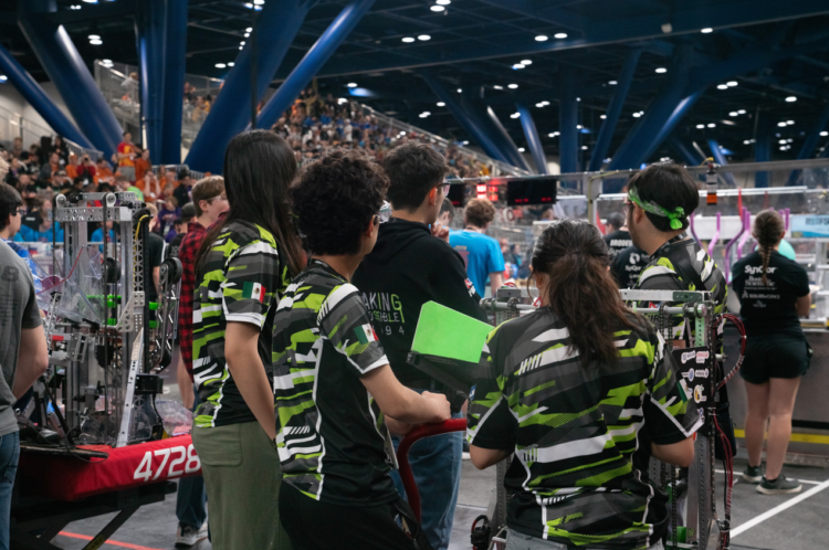 Tecmilenio recibe dos premios internacionales en el Mundial FIRST 2025