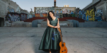 Gabriela Bojórquez debuta como compositora con el lanzamiento de sus disco Vestida de Canto