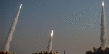 Al menos nueve países poseen armas nucleares; EU y Rusia concentran el mayor arsenal mundial