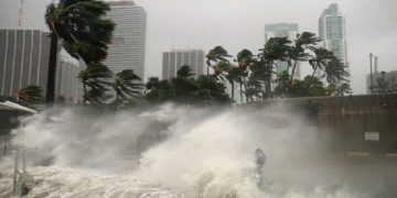 Huracán Erick causará lluvias intensas en estos estados; vientos llegarán a 230 km/h
