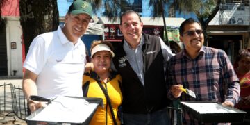 Pepe Chedraui y su gabinete realizaron faena integral en el parque principal de San Pablo Xochimehuacan
