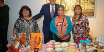 Gobierno de la Ciudad impulsa el empoderamiento femenino con la ponencia “Mujeres líderes”