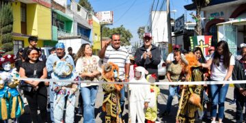 Acude Pepe Chedraui al corte de listón para el inicio del Carnaval de San Baltazar Campeche