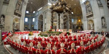 Comienza en El Vaticano la carrera por la sucesión Papal 