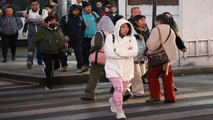 Alerta Amarilla y Naranja en 12 alcaldías por temperaturas bajas