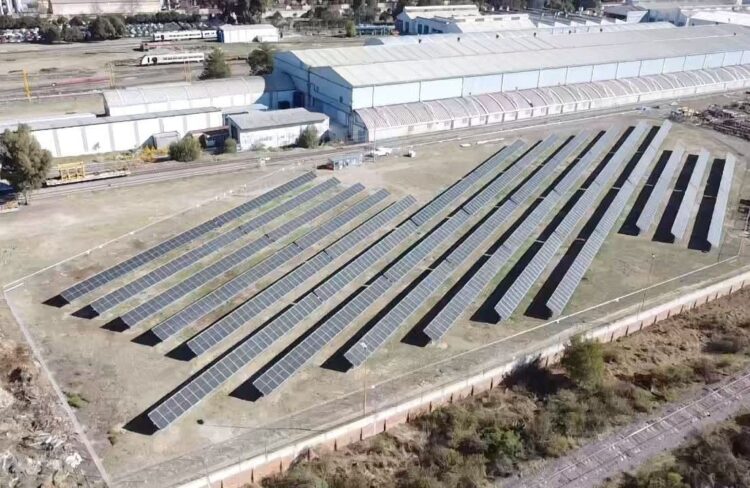 Alstom impulsa la sostenibilidad con paneles fotovoltaicos en su planta de Sahagún, en México