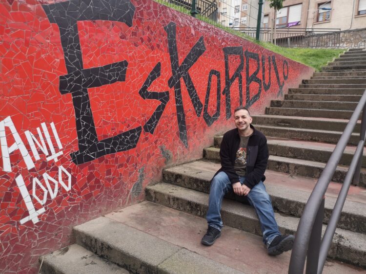 ECATEPEC ARDE EN PUNK: SERGIO KALAÑA, ÚLTIMO VOCALISTA DE ESKORBUTO, ENCABEZA HOMENAJE HISTÓRICO AL PUNK VASCO EN MÉXICO