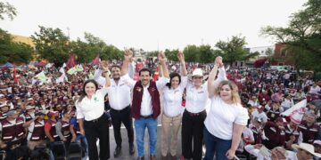 Con lleno total cierra campaña el doctor José Ramón Enriquez