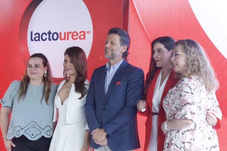 Maternidad afecta la piel de las mujeres hasta en un 90%, ‘Mamá hidrata y repara tu piel’ con Lactourea