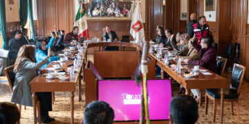 Asegura Ricardo Moreno servicio de agua sin fines recaudatorios ni venta de medidores en Toluca
