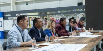 Gestiona Ricardo Moreno con gobierno estatal la mejorar de infraestructura en zona industrial de Toluca