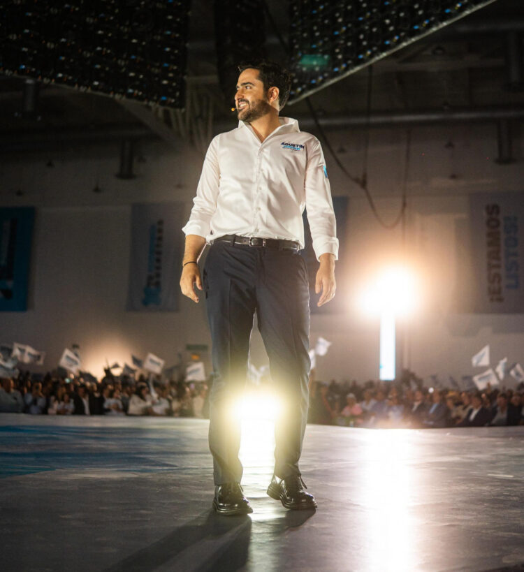 Estoy listo para lo que venga y ustedes mandan: Agustín Dorantes