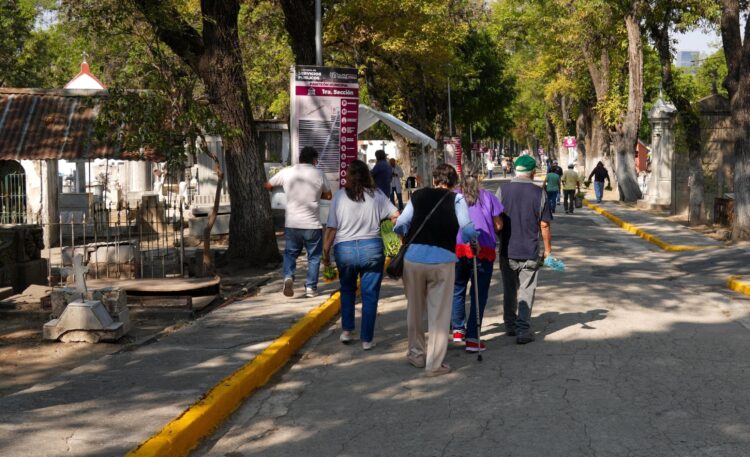 Recibió Panteón Municipal cerca de 35 mil visitantes por el Día de las Madres
