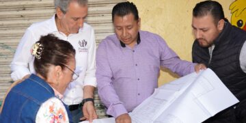 Atiende Pepe Chedraui solicitudes en Canoa para mejora de puente vehicular