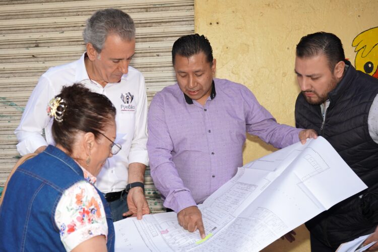 Atiende Pepe Chedraui solicitudes en Canoa para mejora de puente vehicular