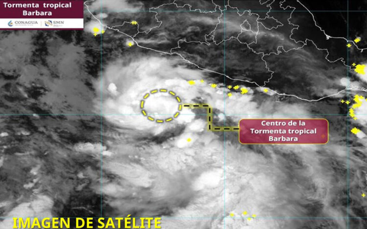 Se forma tormenta tropical Barbara frente a la costa de Guerrero