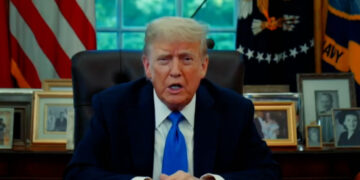 Trump prohíbe la entrada a EE.UU. de nacionales de doce países y limita la de otros siete