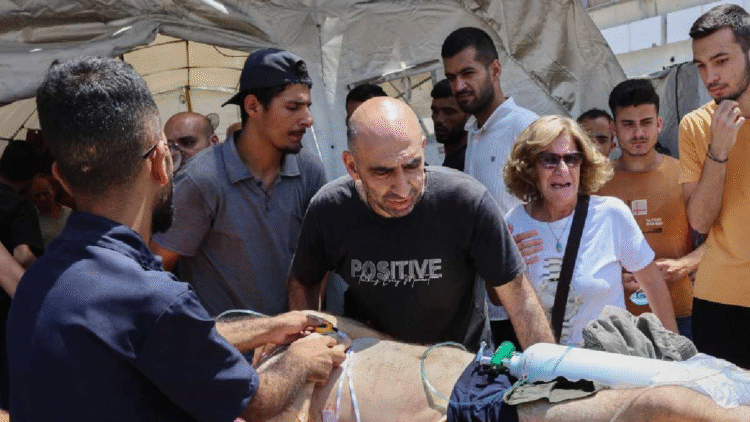 Israel ataca única iglesia católica en Gaza; al menos 2 muertos y varios heridos