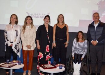 Celebra Gobierno de la Ciudad el Conversatorio Mujeres Imparables en el Tecnológico de Monterrey