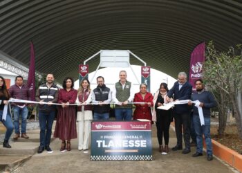 Entrega Pepe Chedraui obra educativa en la Primaria General Tlanesse