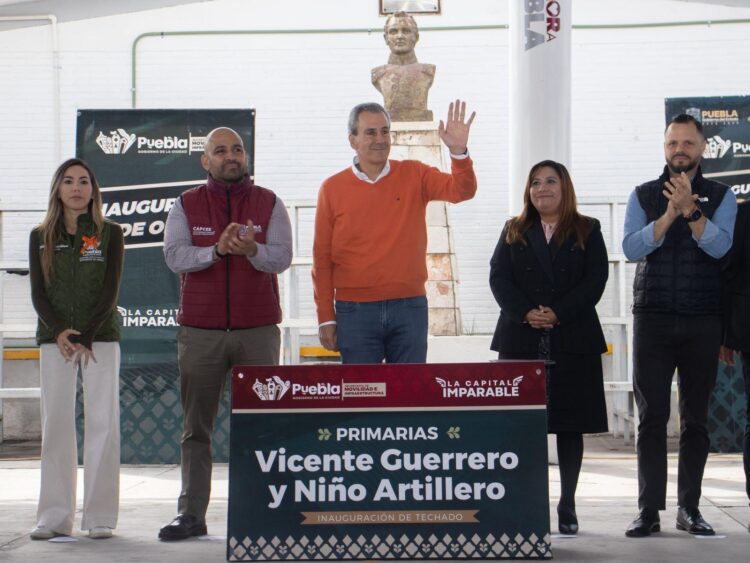 Fortalece Pepe Chedraui infraestructura educativa en la Junta Auxiliar de San Jerónimo Caleras