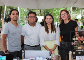 Impulsa Gobierno de la Ciudad talento joven con el Mercadito de las Juventudes
