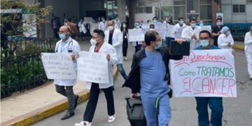 En riesgo la población de Sonora por mal servicio de salud pública