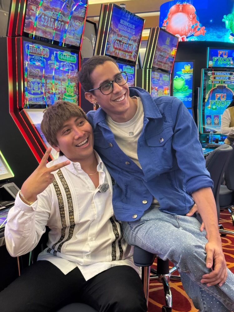 PlayCity Casino Mérida celebra su cumpleaños con el Chino Fernández y Miguel “Tako”
