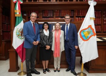 Pepe Chedraui fortalece vínculos con Francia en encuentro con embajadora