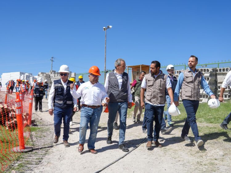 Supervisa Pepe Chedraui construcción del Bachillerato Tecnológico BUAP