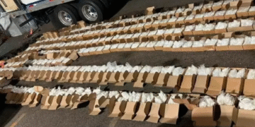 Detienen a hombre con más de una tonelada de metanfetamina en BCS