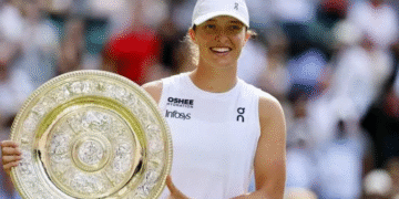 Swiatek se corona por primera vez en Wimbledon