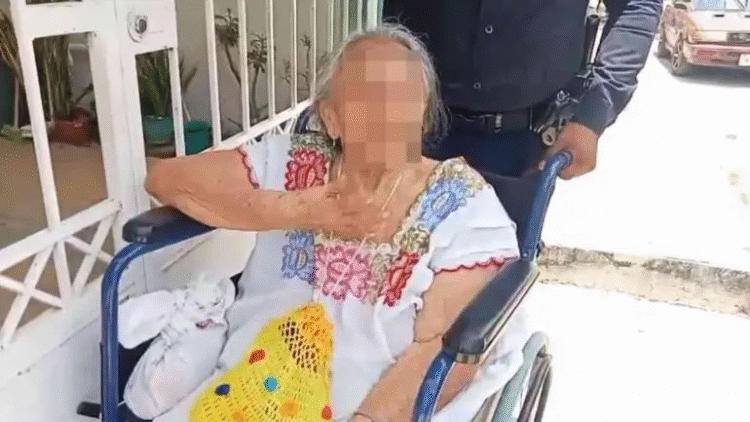 Mujer de 91 años es abandonada por su hija en calles de Mérida