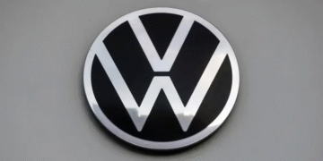 Llama Profeco a revisión a 15 mil 18 vehículos de Volkswagen por desperfecto en bolsa de aire