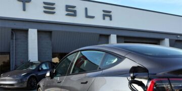 Caen 13.5% las ventas globales de Tesla en el segundo trimestre