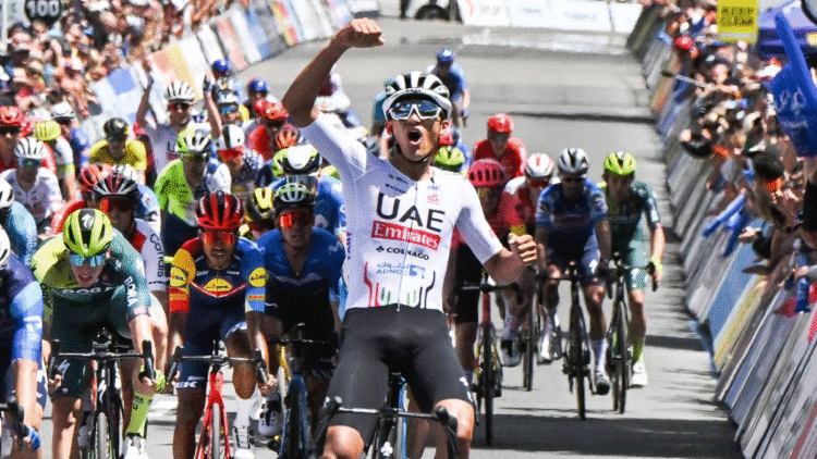 Isaac del Toro hace historia como el primer mexicano en ganar la Vuelta a Burgos