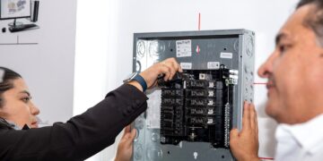 ¿Sabes cómo proteger tus aparatos electrónicos durante la temporada de lluvias?