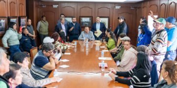 Abre Gobierno municipal diálogo directo con vecinos de la colonia Independencia por obras de construcción