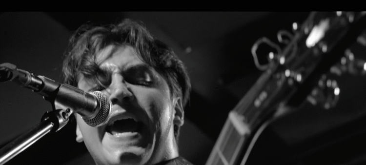 Enrique Durán alza el vuelo con ‘ruiseñor’, un nuevo himno del indie mexicano