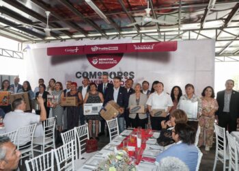 Encabeza Pepe Chedraui la entrega de apoyos a comedores comunitarios